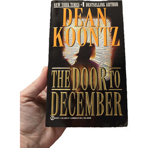 The door to December by Dean Koontz 0451181379 signet